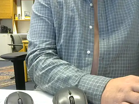 sssuka online show from February 2026 01:19:01 PM