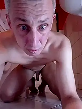 Snapshot of MaikBuoy chatting on March 2026 07:07:02 PM MaikBuoy online show from March 2026 07:07:02 PM