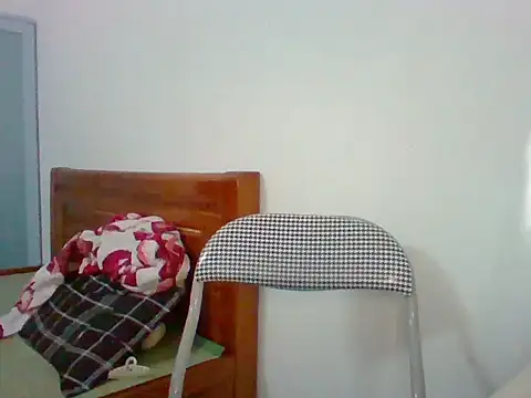 Snapshot of Miss_Evelina chatting on November 2025 08:44:01 AM Miss Evelina online show from November 2025 08:44:01 AM