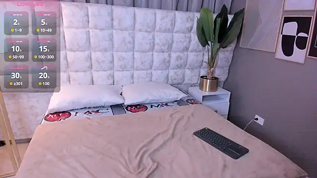 Atenea Velle online show from March 2026 01:50:02 PM