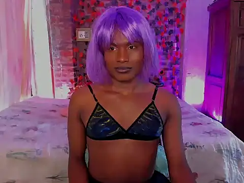 LaGoldenBitch online show from December 2025 03:39:02 PM