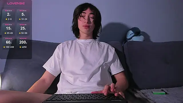 Snapshot of AlanReckless chatting on January 2026 03:43:02 AM AlanReckless online show from January 2026 03:43:02 AM