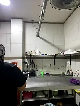 Aleja-198522 online show from November 2025 11:26:01 PM