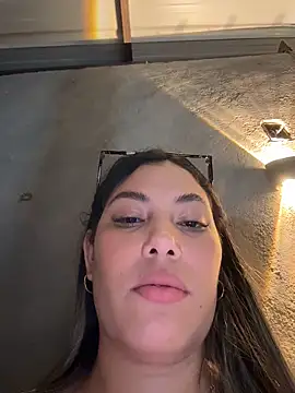 Snapshot of Anna_Bitch_Disgusting chatting on February 2026 01:51:01 AM Anna Bitch Disgusting online show from February 2026 01:51:01 AM