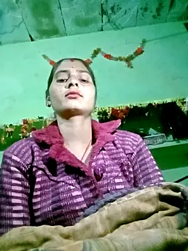 Snapshot of Nelug chatting on November 2025 04:47:01 PM Nelug online show from November 2025 04:47:01 PM