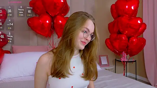 Snapshot of MadisonSmitt chatting on February 2026 05:15:01 AM MadisonSmitt online show from February 2026 05:15:01 AM