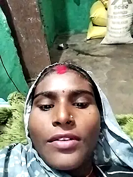 Big Lovexx online show from November 2025 03:44:01 PM