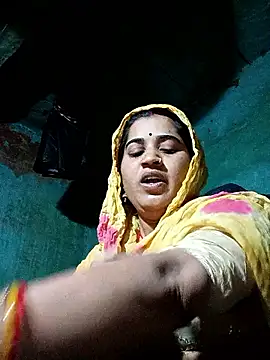 Hot kamla online show from February 2026 10:00:02 PM