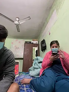 Snapshot of Cute_hotzara chatting on January 2026 04:49:02 AM Cute hotzara online show from January 2026 04:49:02 AM