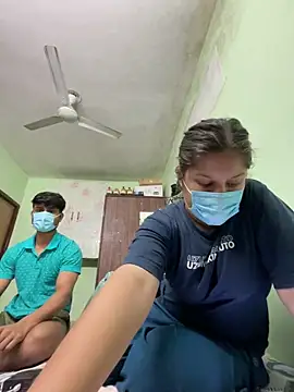 Snapshot of Cute_hotzara chatting on March 2026 05:44:01 AM Cute hotzara online show from March 2026 05:44:01 AM