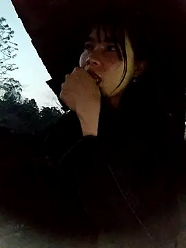 gugu0022 online show from February 2026 11:31:02 AM