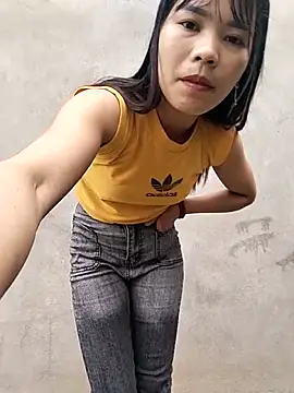 gugu0022 online show from March 2026 12:49:02 AM