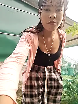 gugu0022 online show from April 2026 12:52:01 AM