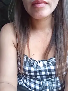Snapshot of Lyly_sexyy chatting on June 2026 10:47:02 AM Lyly sexyy online show from June 2026 10:47:02 AM