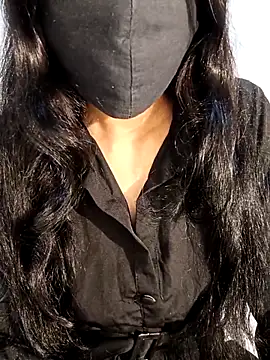 Angelic Princess online show from November 2025 04:44:02 AM