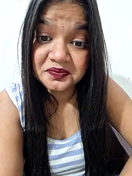 DIMPLE-GIRL88 online show from December 2025 06:02:01 PM