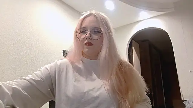 ArletteHals online show from November 2025 01:55:01 PM