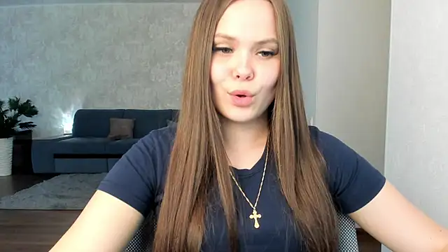 Snapshot of Kira_love_81 chatting on April 2026 12:31:01 PM Kira love 81 online show from April 2026 12:31:01 PM