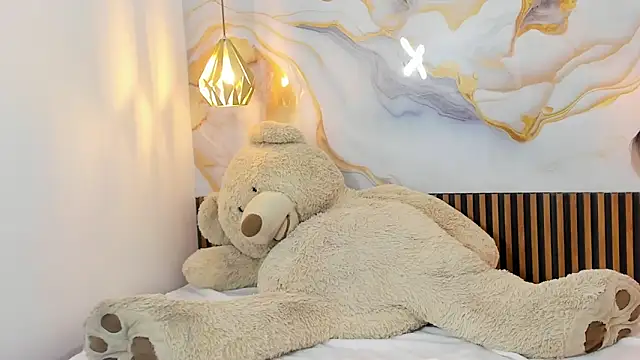 Snapshot of Cherry_Blossome chatting on November 2025 03:12:01 PM Cherry Blossome online show from November 2025 03:12:01 PM