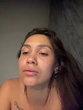 Snapshot of carolsapequinha chatting on July 2026 03:53:01 AM carolsapequinha online show from July 2026 03:53:01 AM