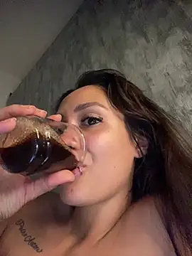 Snapshot of carolsapequinha chatting on July 2026 03:33:02 AM carolsapequinha online show from July 2026 03:33:02 AM