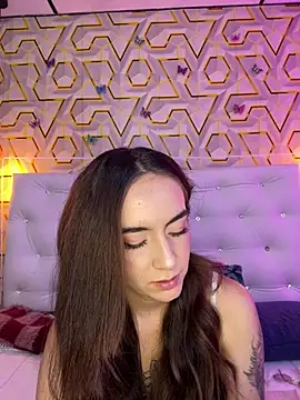 MelanyyJhonson15 online show from March 2026 03:44:02 AM