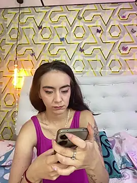 MelanyyJhonson15 online show from May 2026 08:17:01 PM