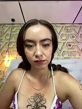 Snapshot of MelanyyJhonson15 chatting on June 2026 12:32:02 AM MelanyyJhonson15 online show from June 2026 12:32:02 AM
