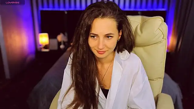 LayllaStarr online show from November 2025 02:34:02 AM