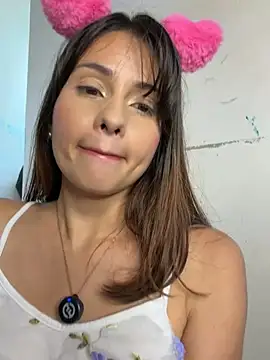 Snapshot of ginny_ross chatting on July 2026 03:03:02 PM ginny ross online show from July 2026 03:03:02 PM