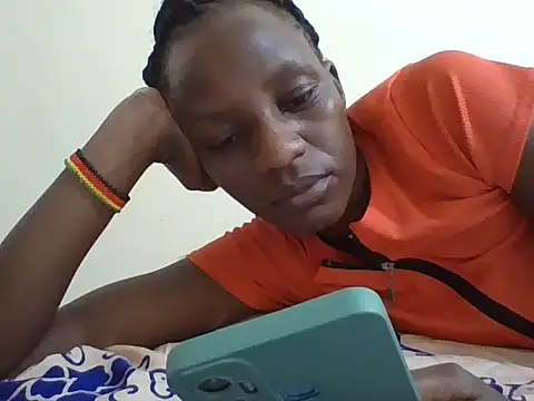 BootieBae online show from November 2025 06:24:02 AM