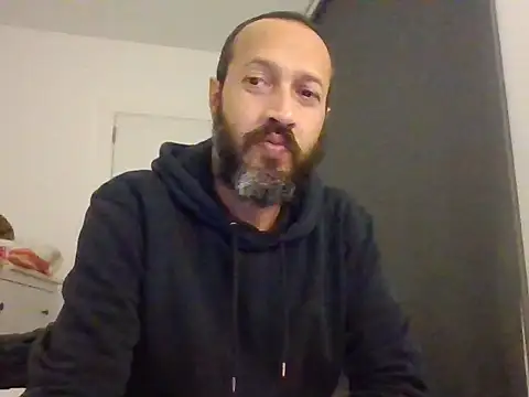 Snapshot of Torvison27 chatting on November 2025 02:21:01 AM Torvison27 online show from November 2025 02:21:01 AM