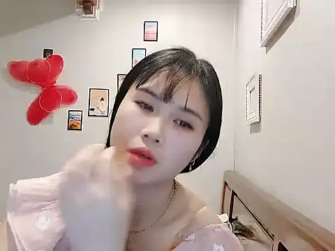 Snapshot of Kass8386 chatting on November 2025 05:24:01 AM Kass8386 online show from November 2025 05:24:01 AM