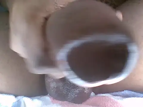 Snapshot of Sensational_grip chatting on February 2026 04:03:02 PM Sensational grip online show from February 2026 04:03:02 PM