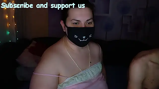 honey sweet couple online show from March 2026 05:37:02 PM