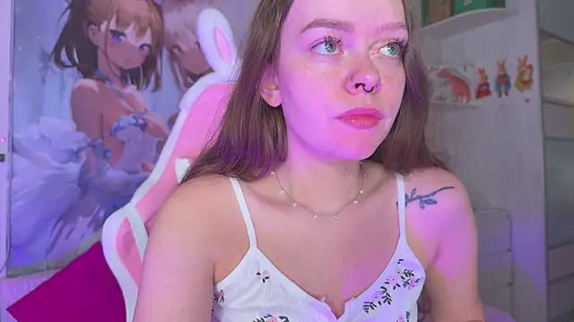 CheekySashaCharm online show from June 2026 06:26:02 AM