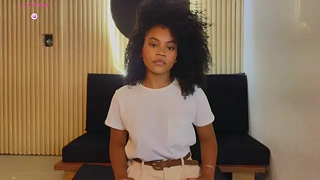 vanestraus online show from April 2026 10:36:01 PM