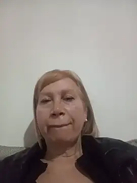 Snapshot of SexyMilf1211 chatting on May 2026 10:54:01 AM SexyMilf1211 online show from May 2026 10:54:01 AM