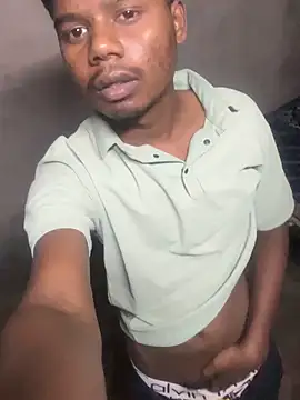 banty05 online show from November 2025 05:15:02 PM