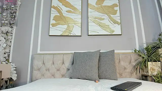 Gia ricci  online show from January 2026 02:00:02 PM