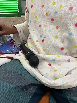 sweetblacky87 online show from March 2026 03:06:01 PM