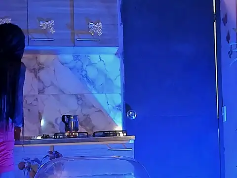 aprille15 online show from January 2026 05:51:02 PM