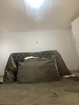 Snapshot of Busty-Sweetheart chatting on November 2025 08:09:02 AM Busty-Sweetheart online show from November 2025 08:09:02 AM