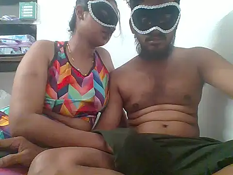 Snapshot of riyasparrowcpl chatting on November 2025 01:29:02 PM riyasparrowcpl online show from November 2025 01:29:02 PM