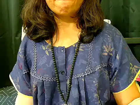 Snapshot of niha40 chatting on November 2025 05:13:02 AM niha40 online show from November 2025 05:13:02 AM