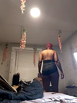 Snapshot of RaiinbowUnicorn89 chatting on November 2025 12:27:01 AM RaiinbowUnicorn89 online show from November 2025 12:27:01 AM