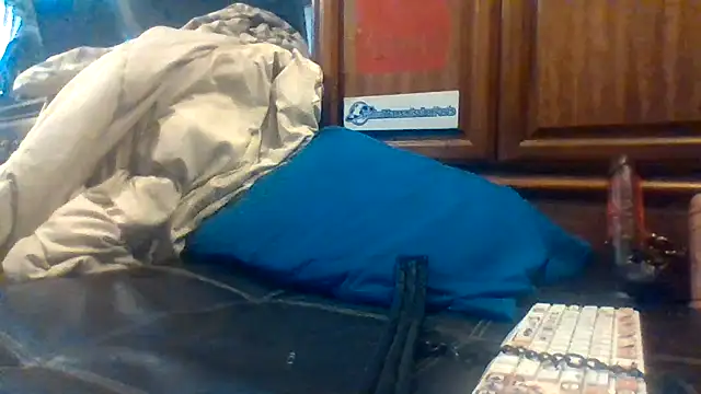 Snapshot of dickencidr chatting on June 2026 05:38:02 PM dickencidr online show from June 2026 05:38:02 PM