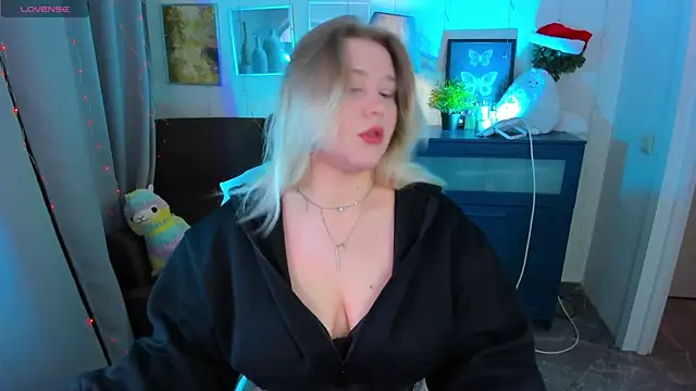 LouiseMous online show from January 2026 09:52:02 PM