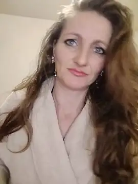 Snapshot of CrazyMaya39 chatting on April 2026 10:40:02 PM CrazyMaya39 online show from April 2026 10:40:02 PM