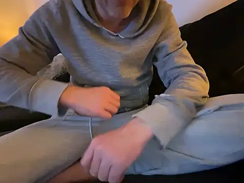 Brandonn1989amateur online show from February 2026 08:34:02 PM